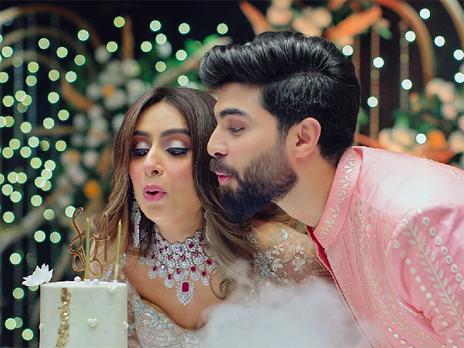 Rishabh Pant sister Sakshi Pant engagement photos - Sakshi14