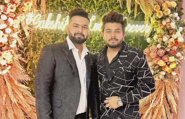 Rishabh Pant sister Sakshi Pant engagement photos - Sakshi9