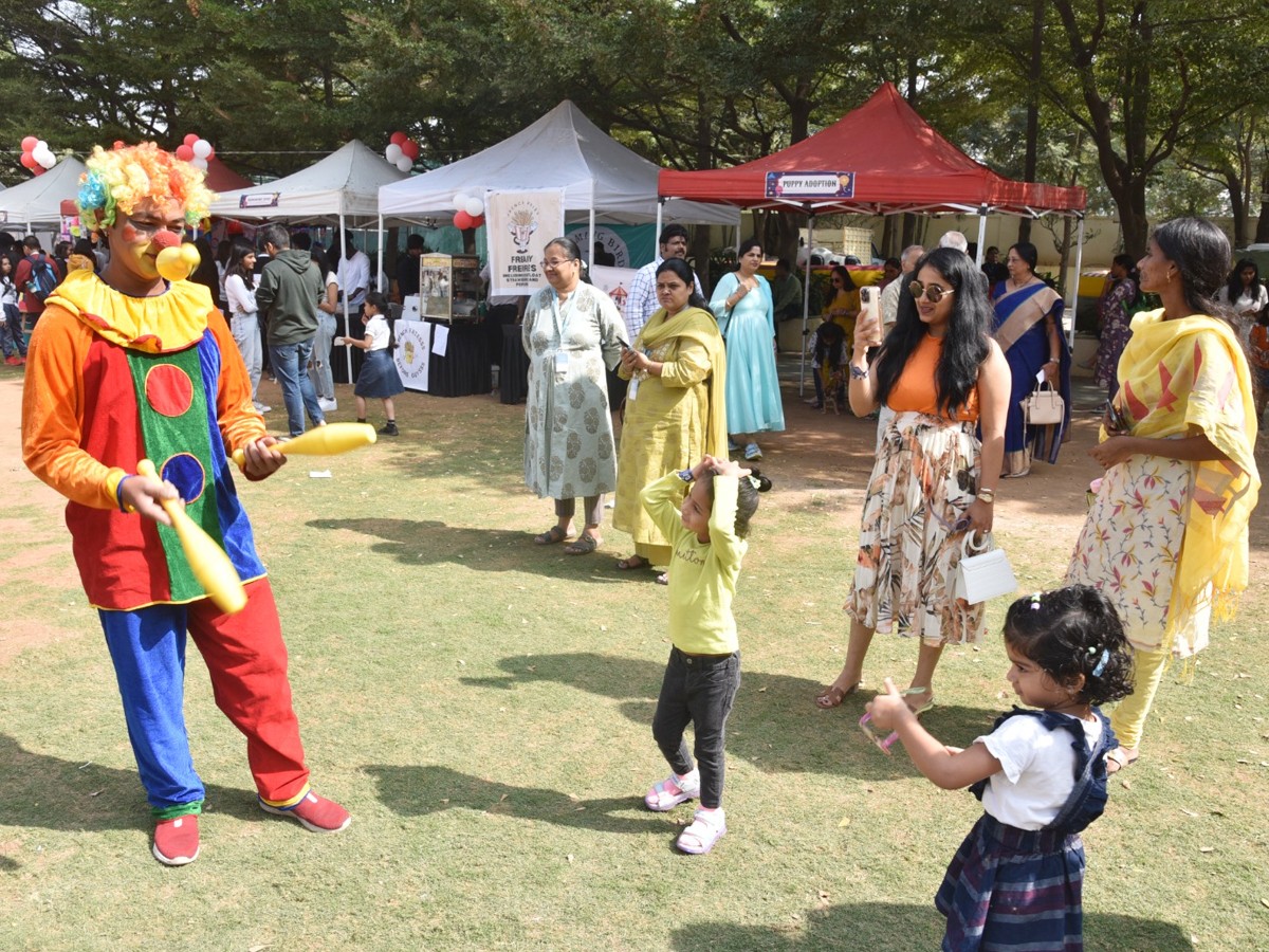 Anchor Suma Kanakala With Bubblegum Movie Hero, Heroine Attended The Event At Oakridge International School - Sakshi2