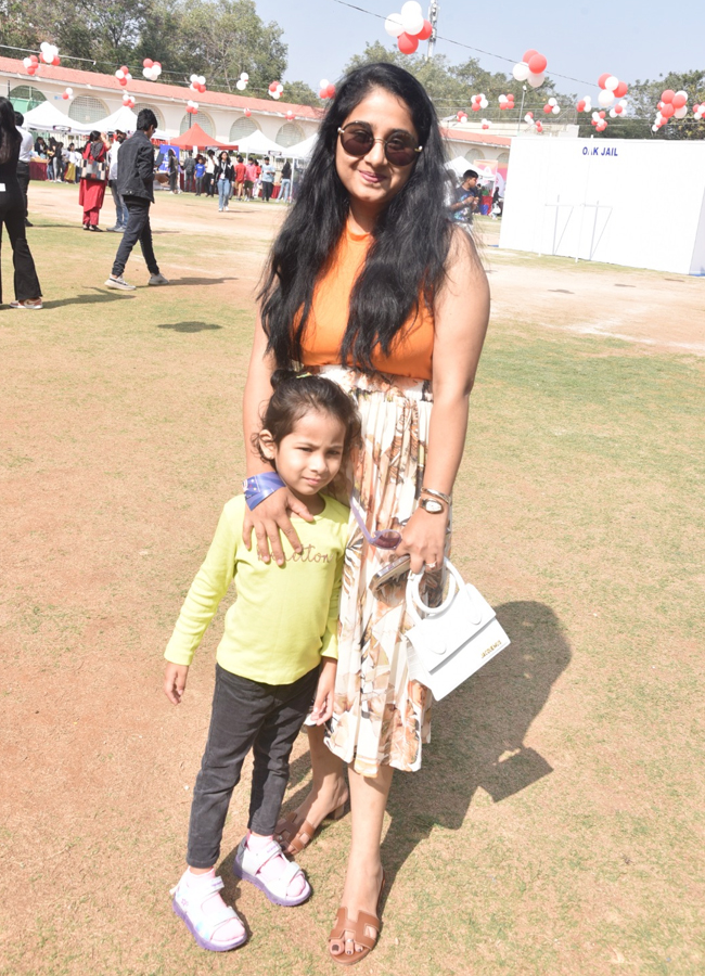 Anchor Suma Kanakala With Bubblegum Movie Hero, Heroine Attended The Event At Oakridge International School - Sakshi4