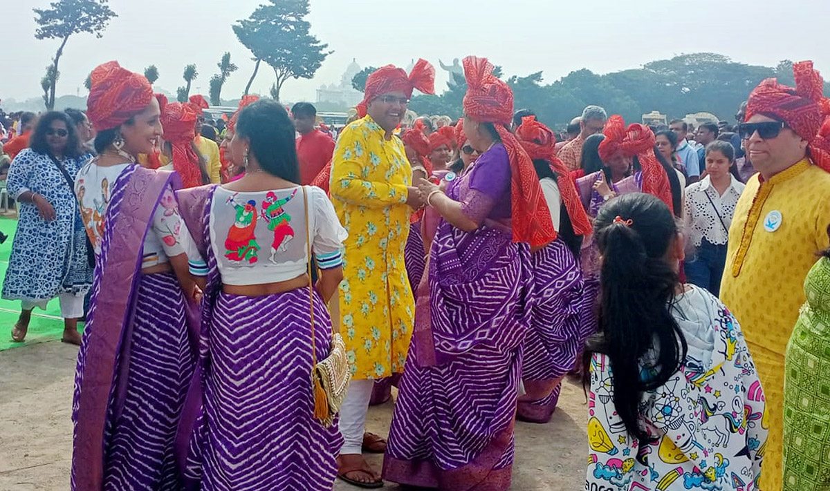 carnival during an ongoing Gujarati festival in Hyderabad - Sakshi17