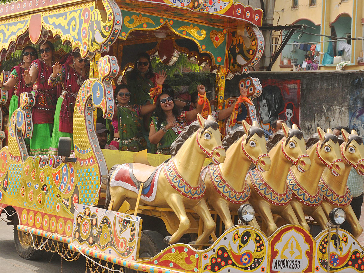 carnival during an ongoing Gujarati festival in Hyderabad - Sakshi31