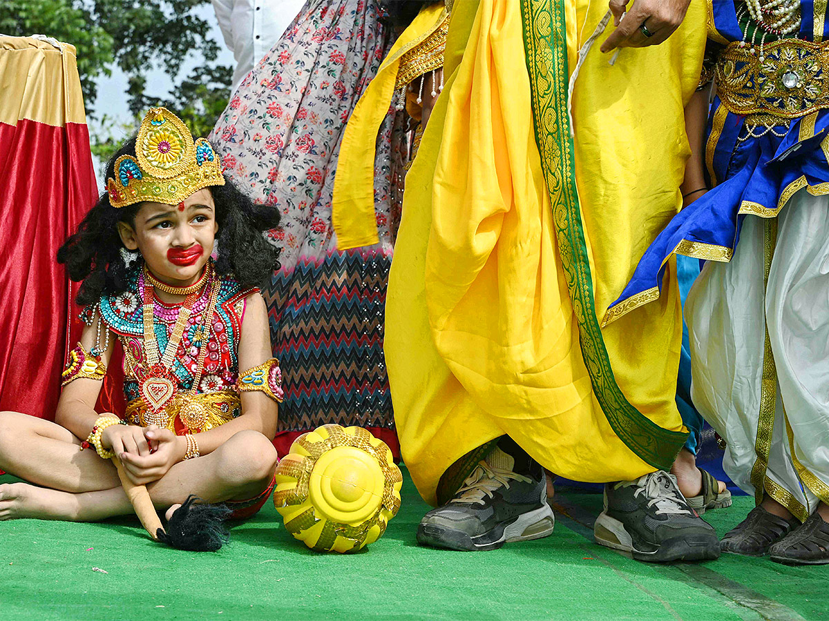 carnival during an ongoing Gujarati festival in Hyderabad - Sakshi34