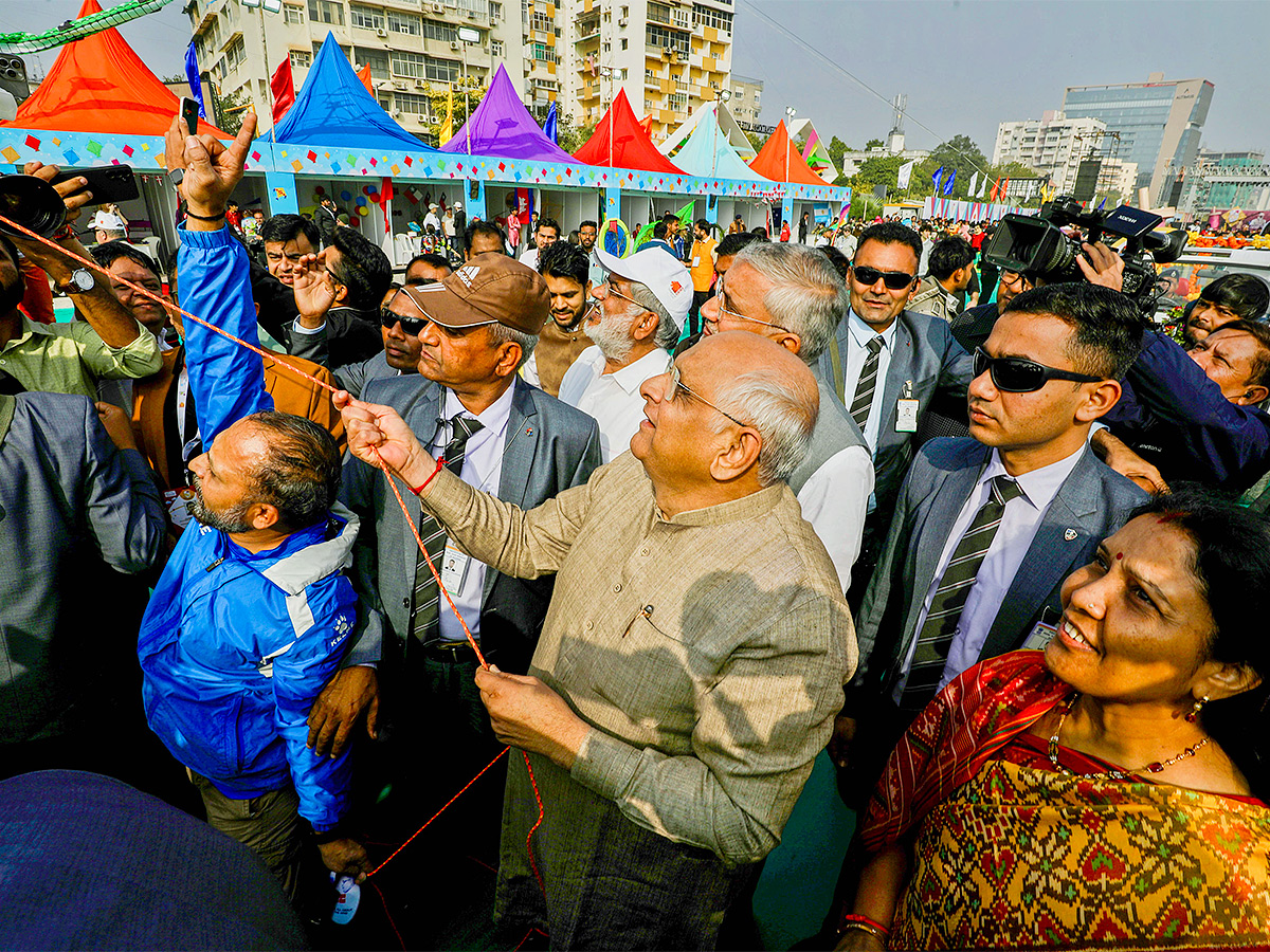 kite during the International Kite festival in Ahmedabad photos - Sakshi4