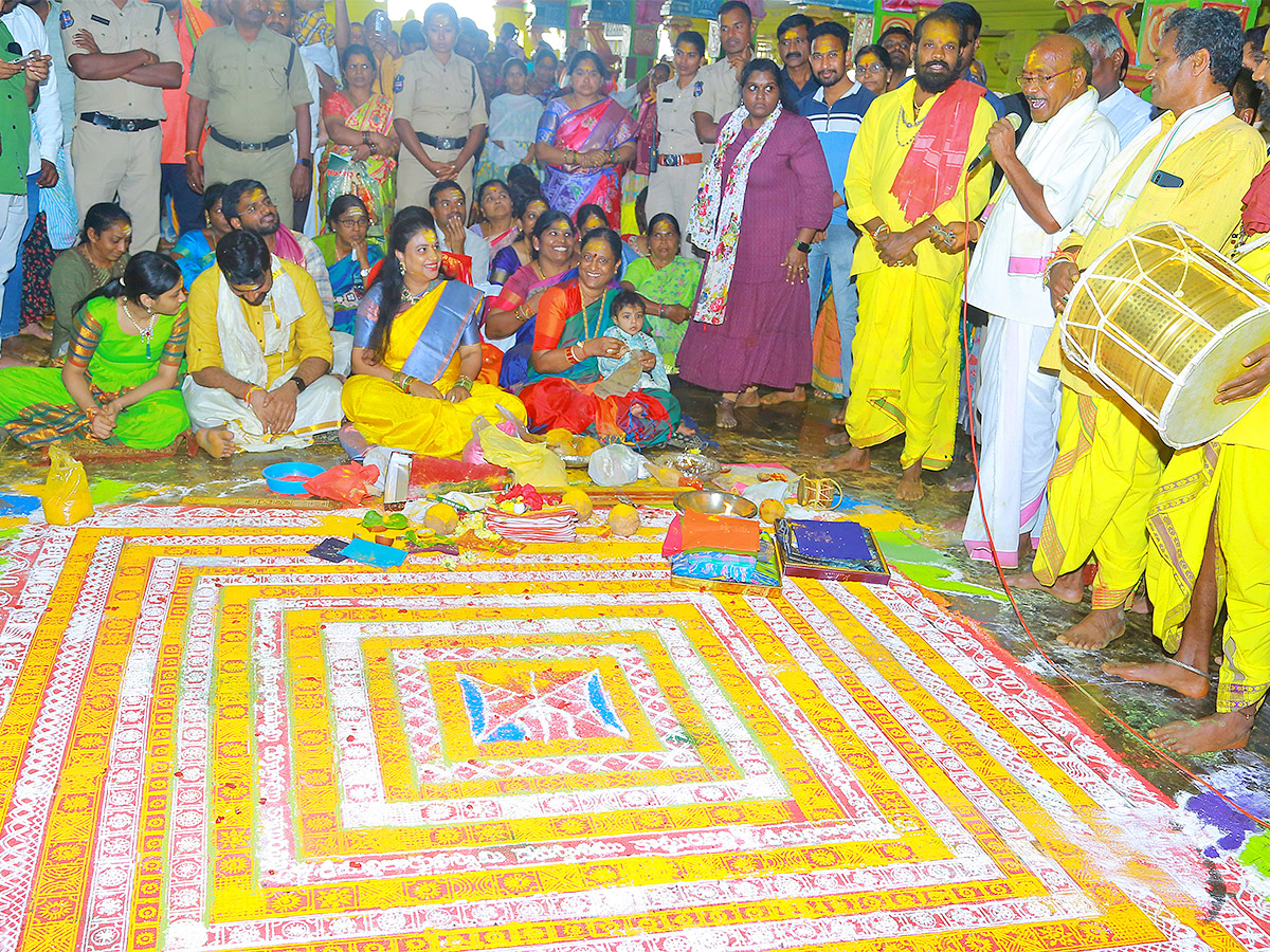 komuravelli mallanna kalyanam 2024 Photos - Sakshi23