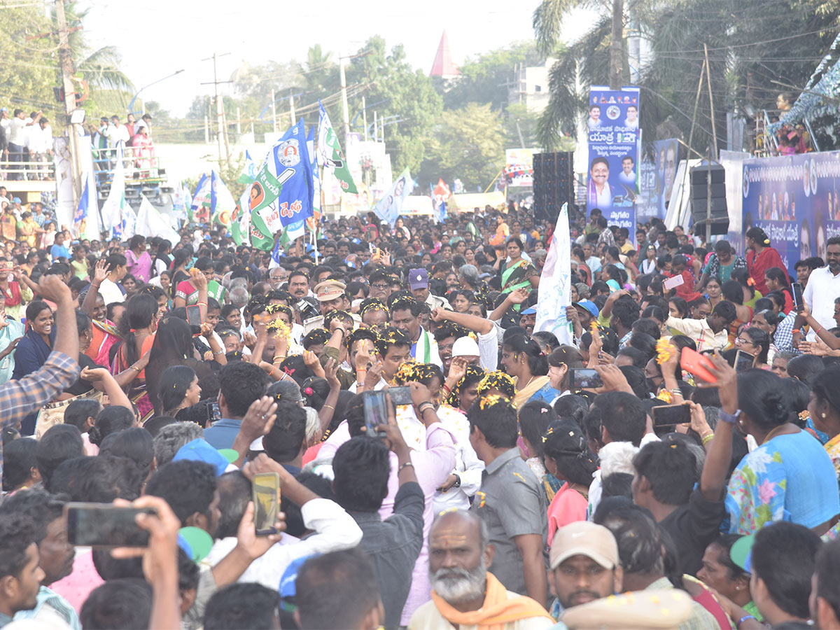 ysrcp samajika sadhikara yatra photos - Sakshi28