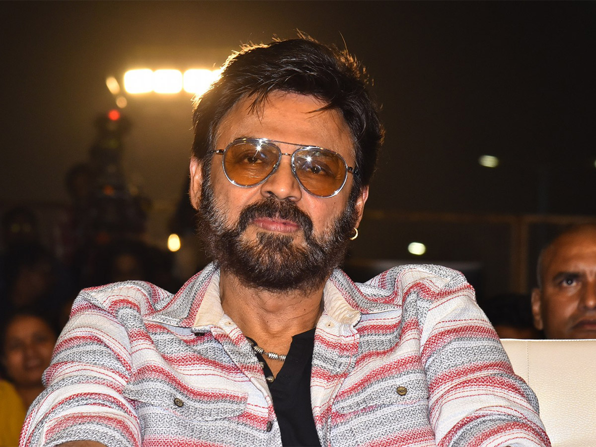 Venkatesh Daggubati SAINDHAV Pre-Release Event Photos - Sakshi29