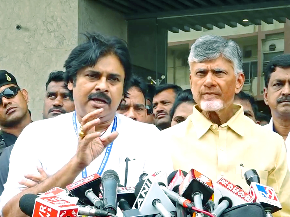 Chandrababu Naidu And Pawan Kalyan Press Meet With Chief Election Commissioner  - Sakshi10