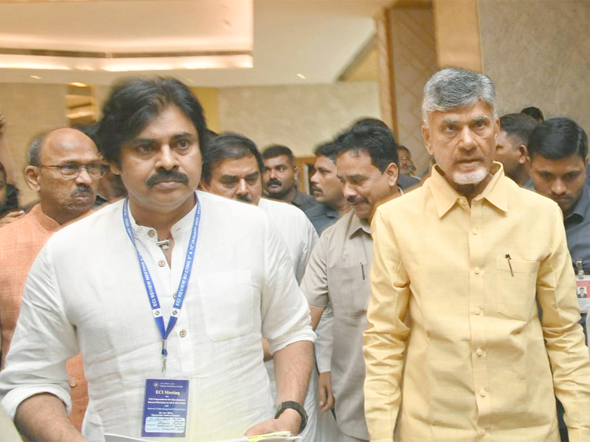 Chandrababu Naidu And Pawan Kalyan Press Meet With Chief Election Commissioner  - Sakshi1