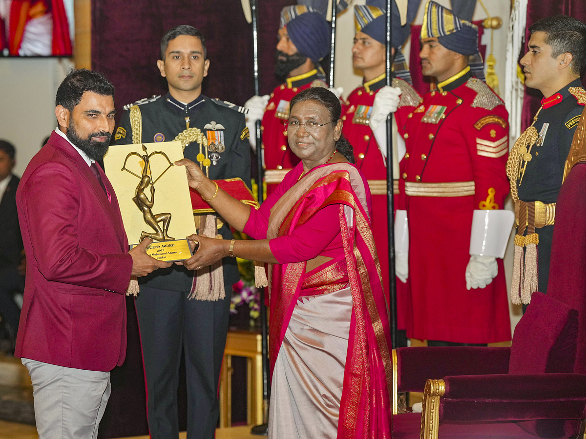 President Droupadi Murmu confers National Sports Honors in Delhi PHotos - Sakshi18