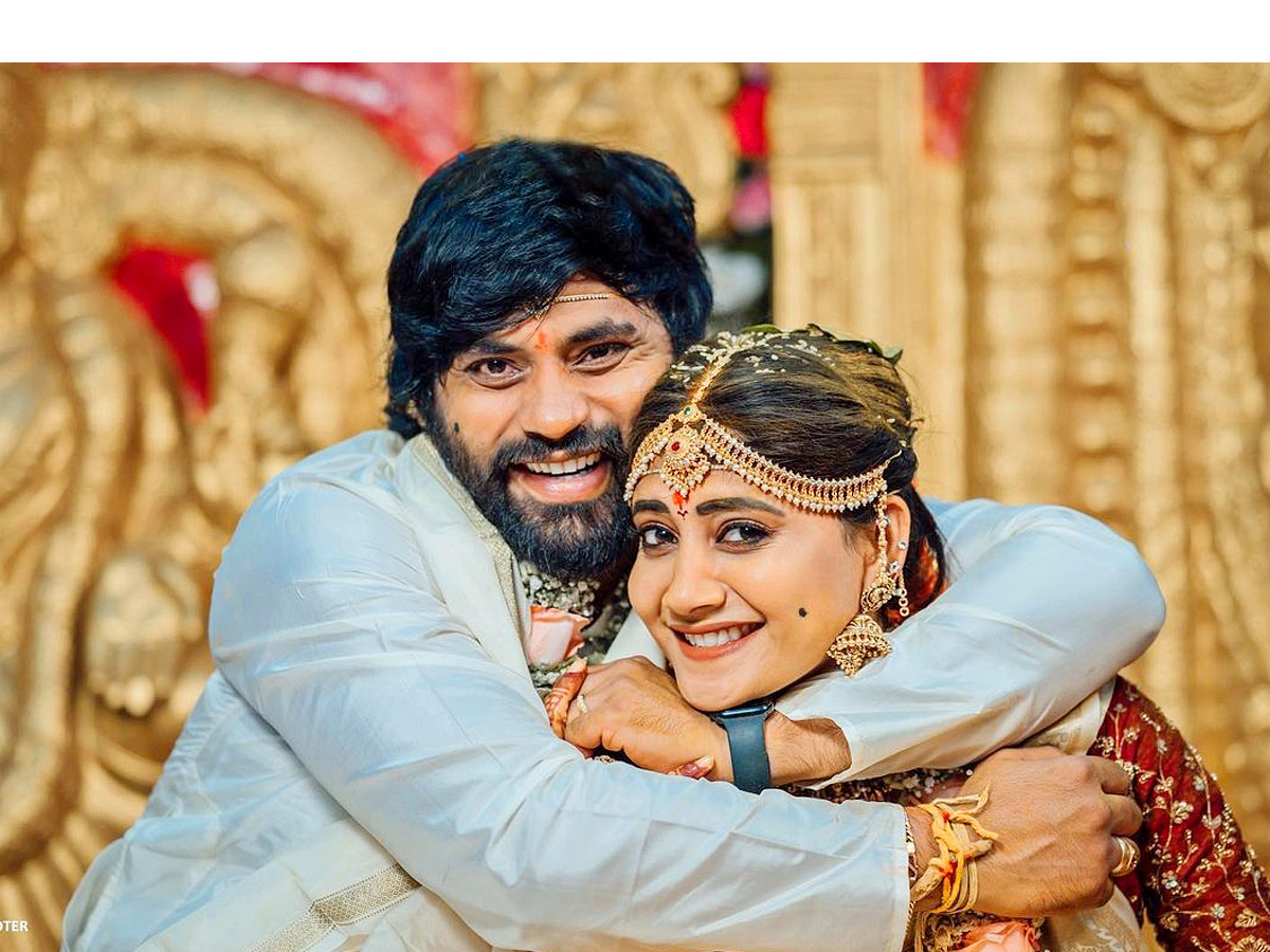 Bigg Boss Fame Vasanthi Krishnan Wedding Photos - Sakshi1