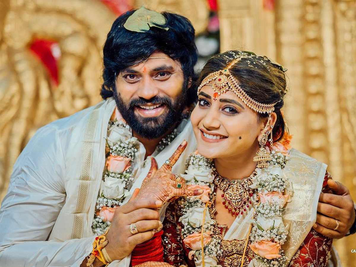 Bigg Boss Fame Vasanthi Krishnan Wedding Photos - Sakshi6