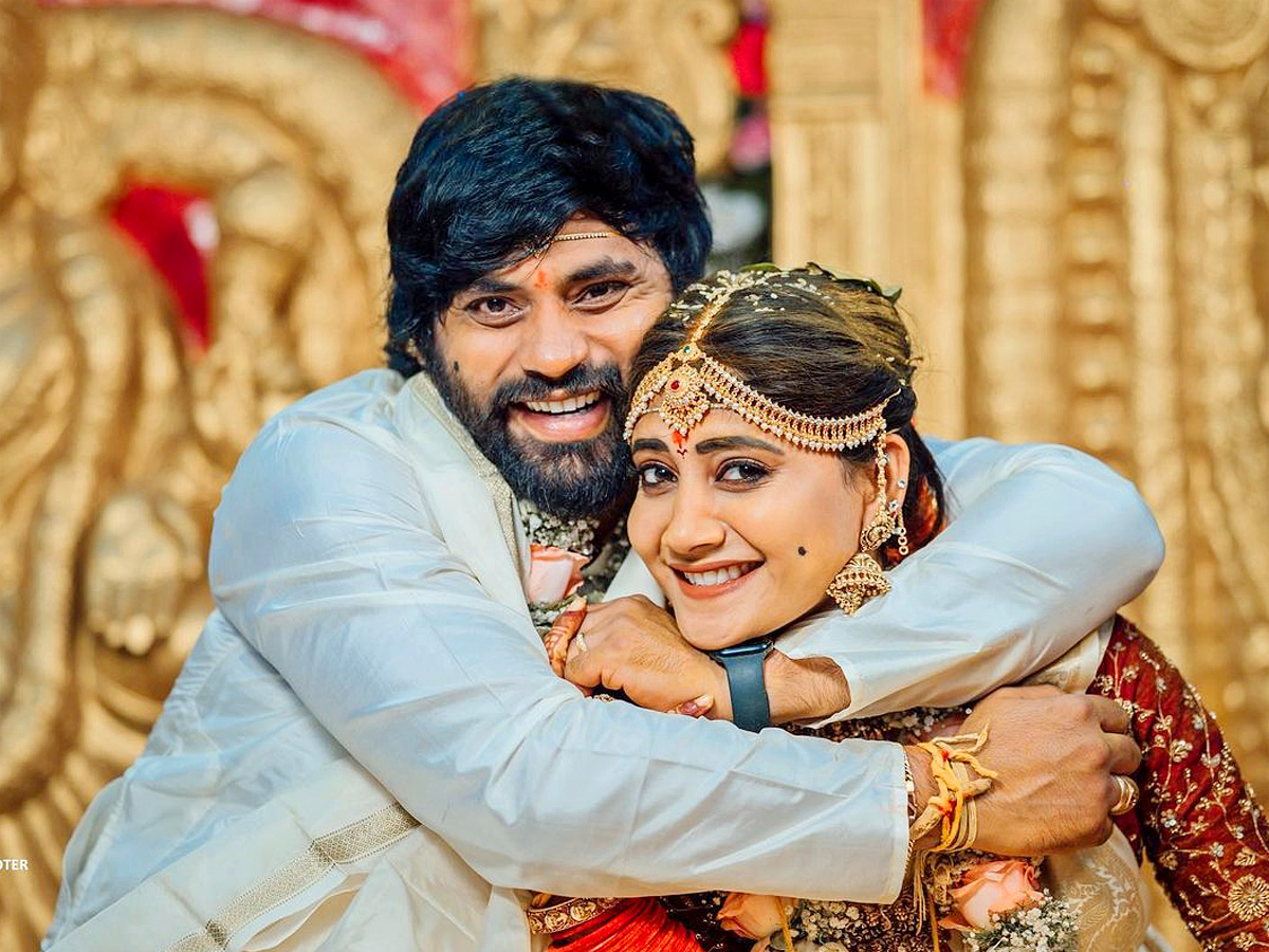 Bigg Boss Fame Vasanthi Krishnan Wedding Photos - Sakshi9