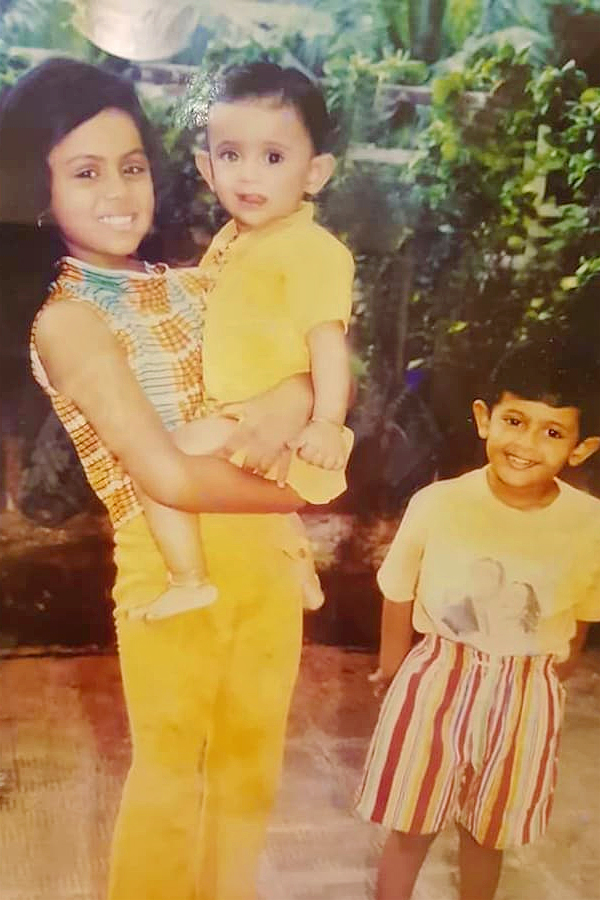 Actress Radha Daughter Karthika Nair Childhood Photos - Sakshi3