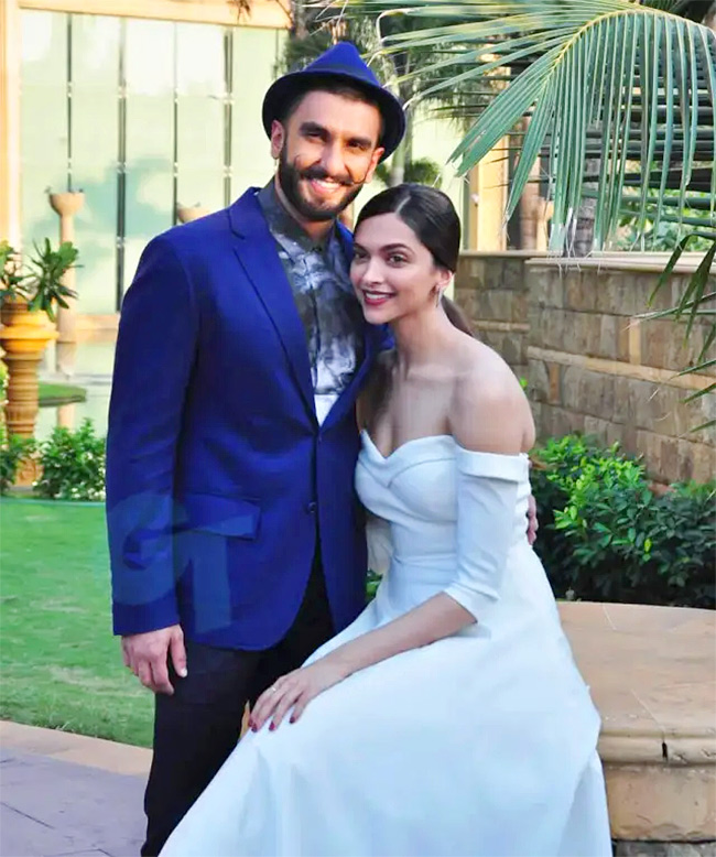 deepika padukone and ranveer singh good news - Sakshi12