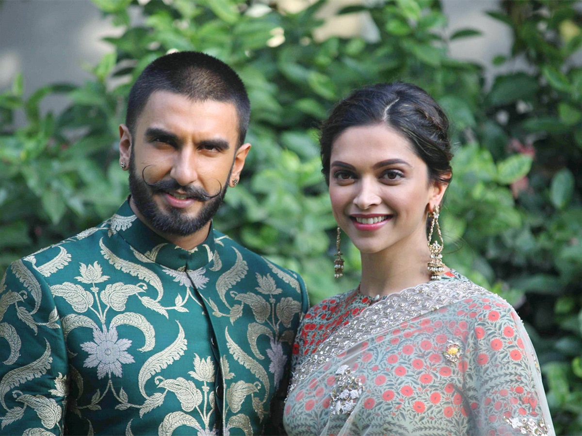 deepika padukone and ranveer singh good news - Sakshi19