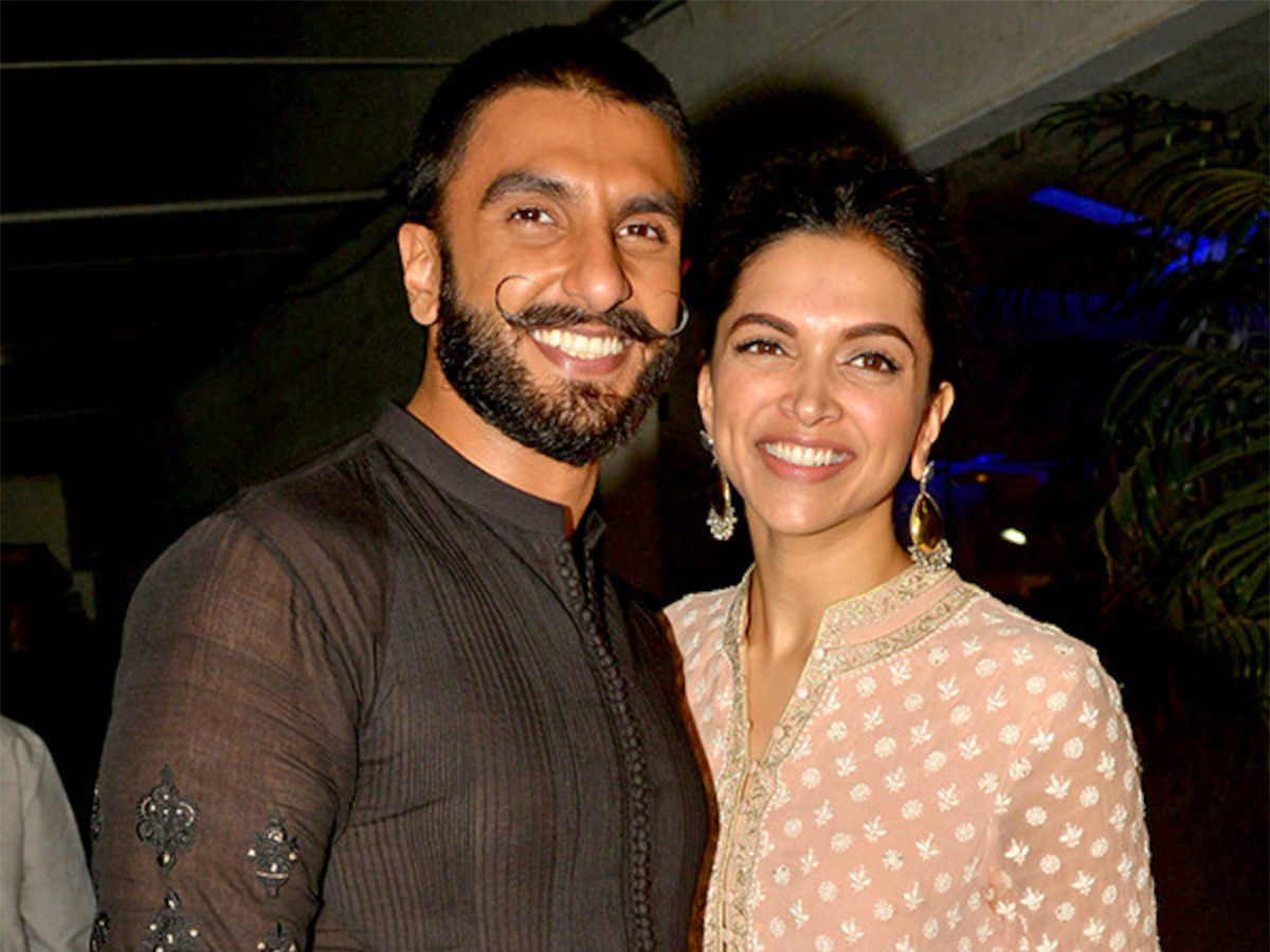 deepika padukone and ranveer singh good news - Sakshi22