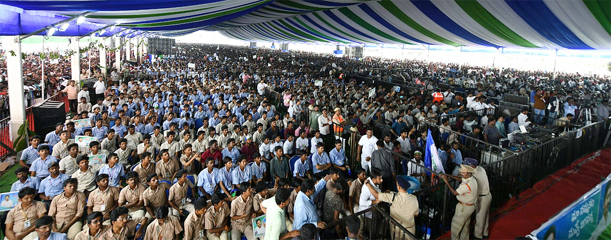 CM JAGAN Public Meeting at Pamarru - Sakshi18