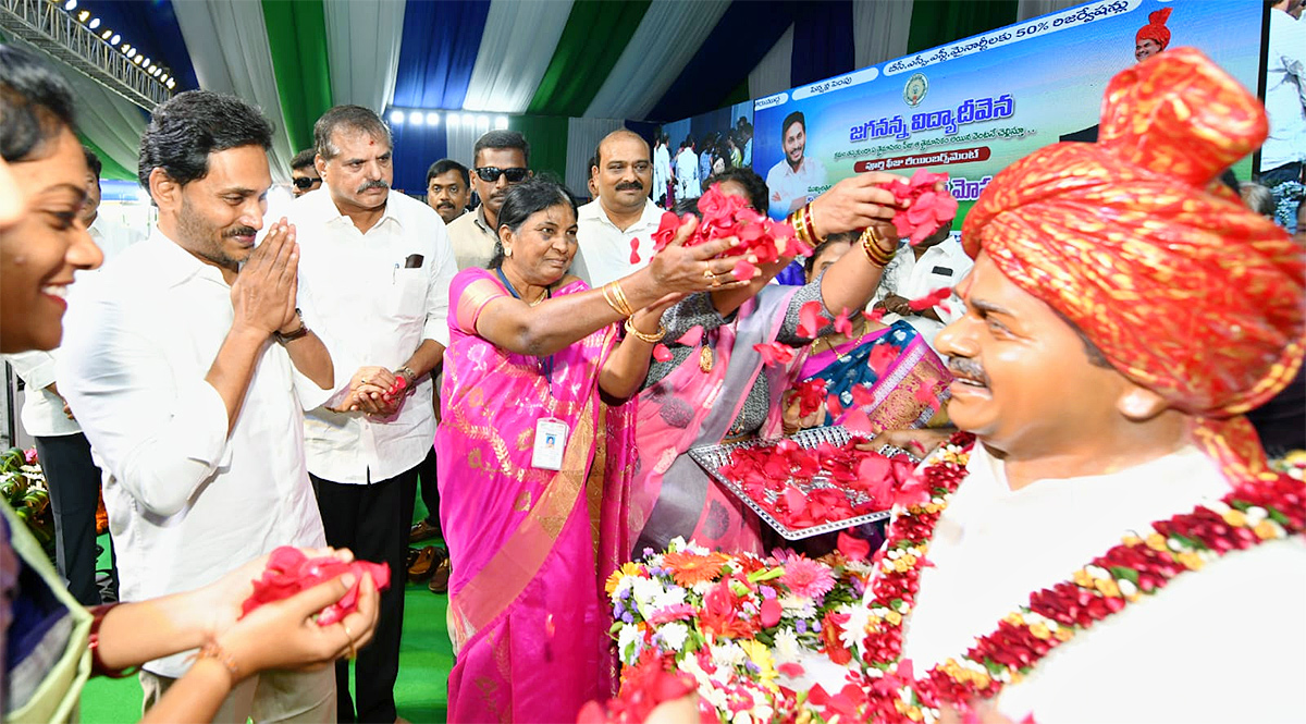 CM JAGAN Public Meeting at Pamarru - Sakshi2