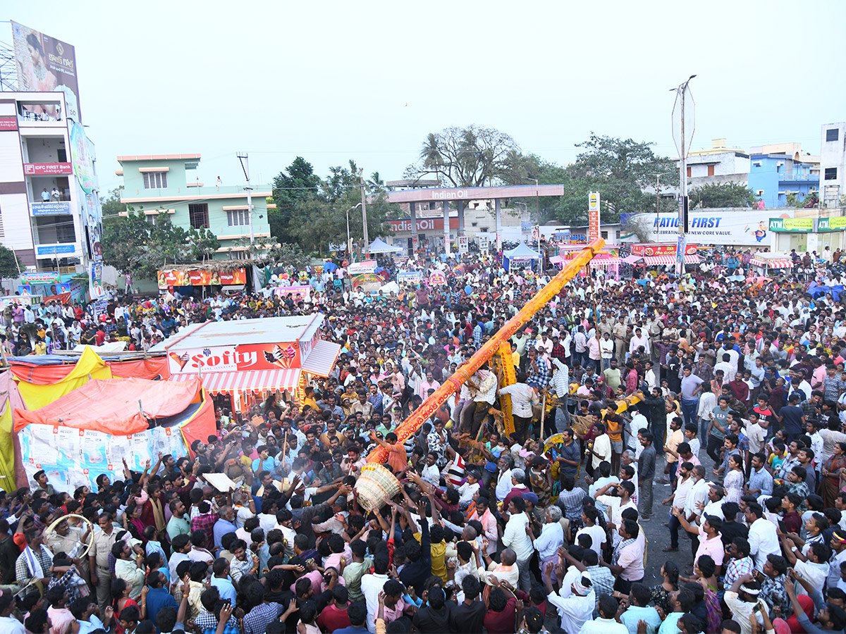 Vuyyuru Veeramma Talli Temple Pics - Sakshi20