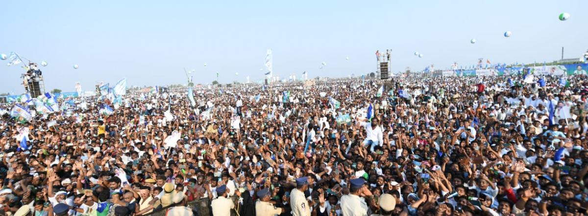 Siddham: CM YS Jagan At Addanki Public Meeting - Sakshi19