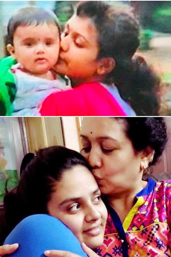 Anchor Srimukhi with mother Emotional post Photos - Sakshi4