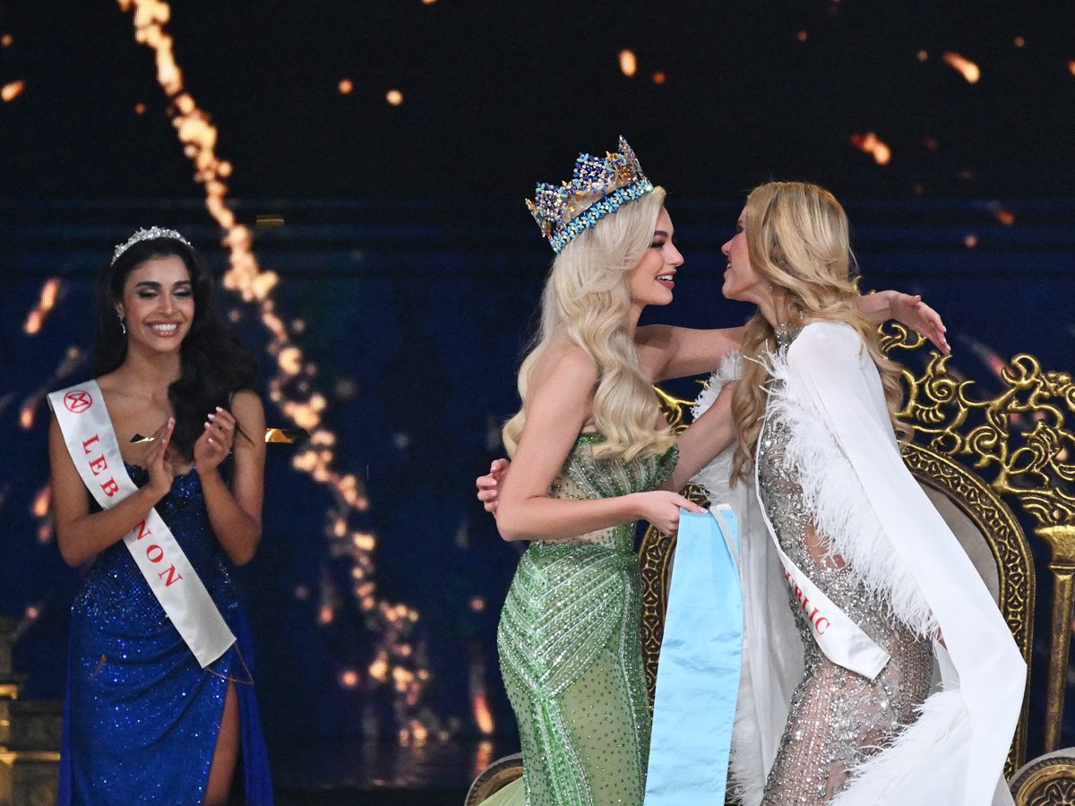 Krystyna Pyszkova Of Czech Republic Crowned As Miss World 2024 - Sakshi8