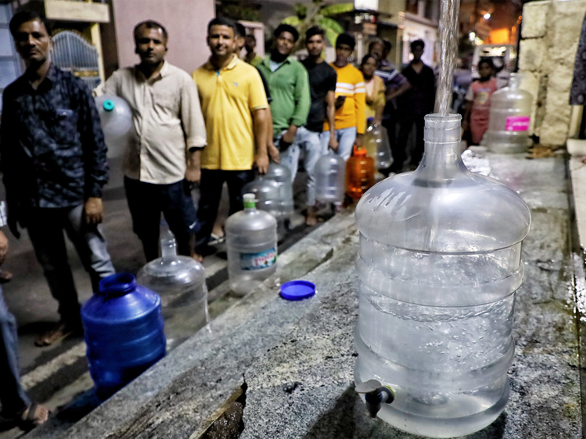 Bangalore water crisis explained Photos  - Sakshi10