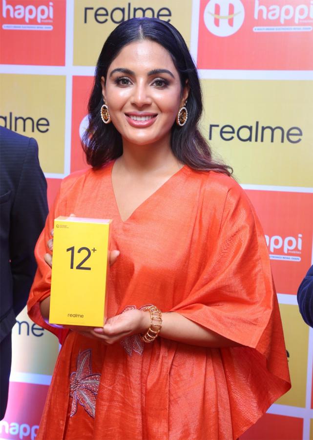 Samyuktha Menon launched the Realme 12 Series 5G Mobile - Sakshi5