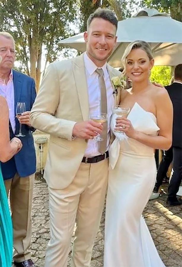 South African cricketer david miller wedding pics - Sakshi9