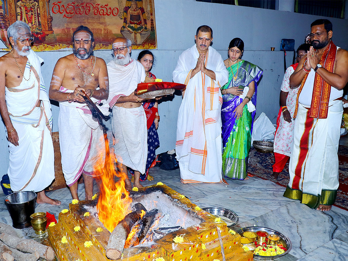 The Shivaratri celebrations ended on Indrakeeladri photos - Sakshi19