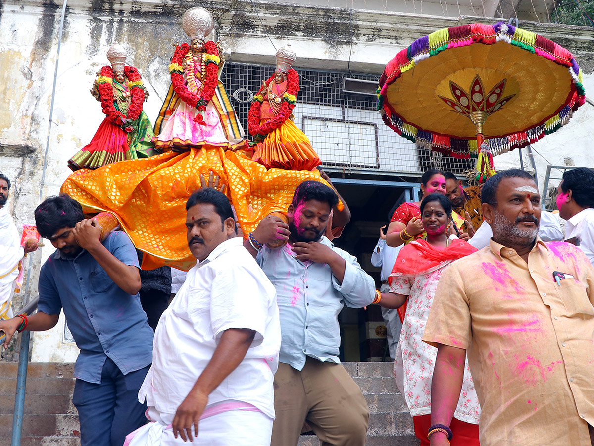 The Shivaratri celebrations ended on Indrakeeladri photos - Sakshi29