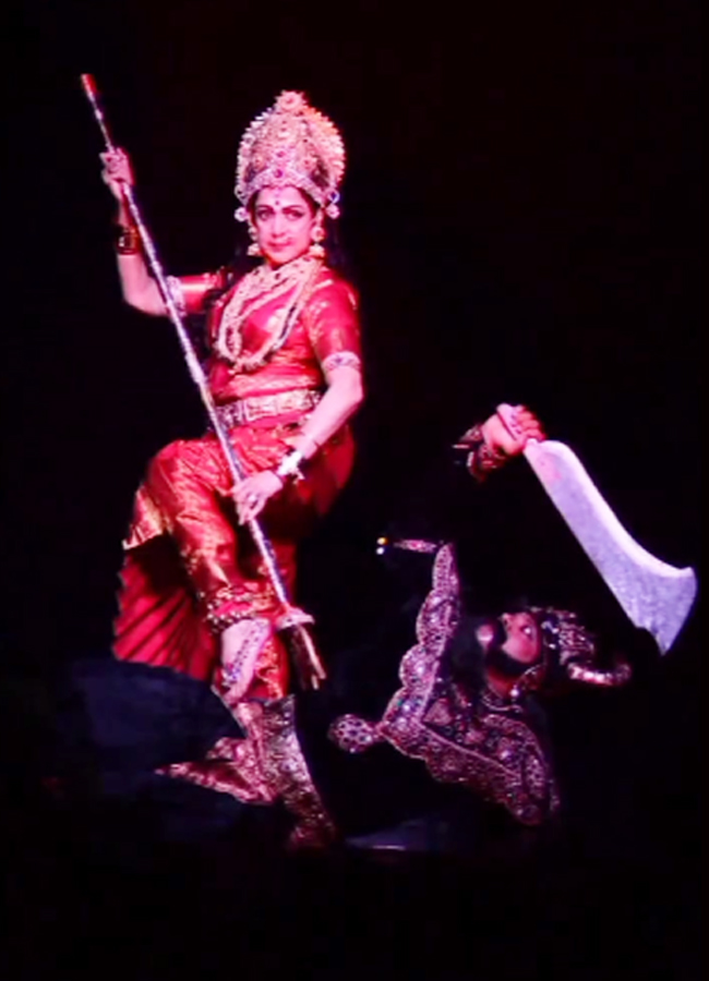 Hema Malini Performed As Parvathi Devi On Maha Shivratri - Sakshi16