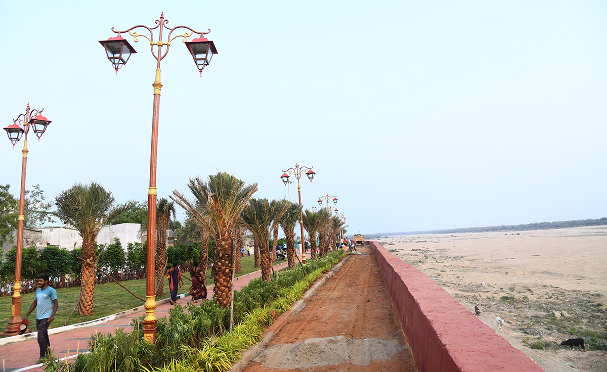 Riverfront Park New landmark of Vijayawada Photos - Sakshi27