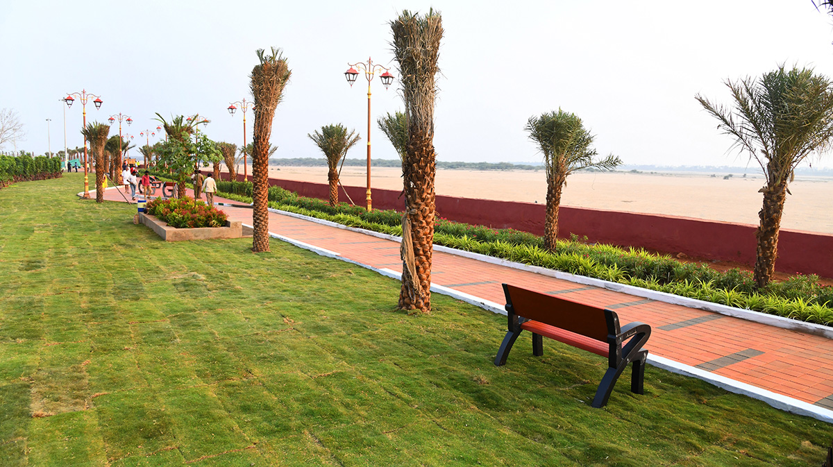 Riverfront Park New landmark of Vijayawada Photos - Sakshi28