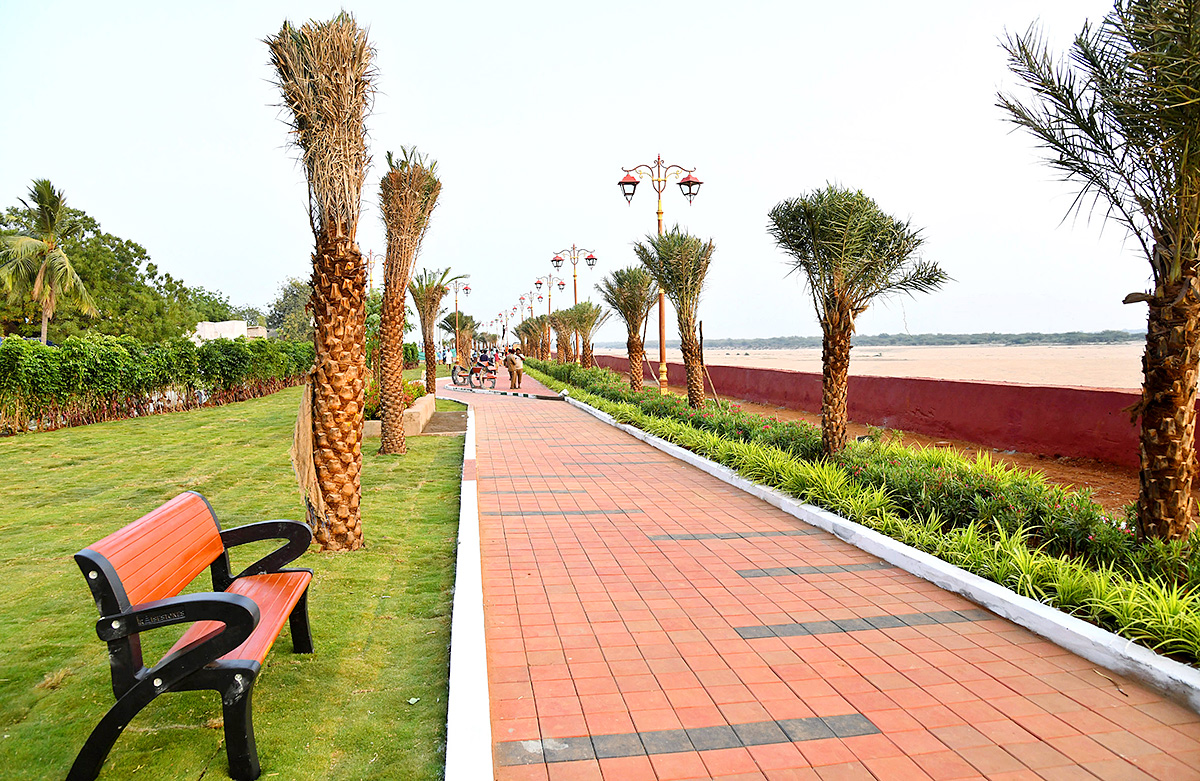 Riverfront Park New landmark of Vijayawada Photos - Sakshi31