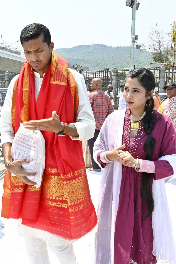 Cricketer Navdeep Saini visits Tirumala With His Wife Photos - Sakshi18