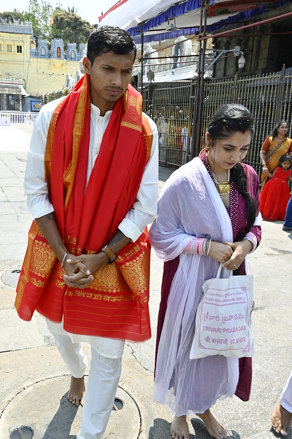 Cricketer Navdeep Saini visits Tirumala With His Wife Photos - Sakshi8