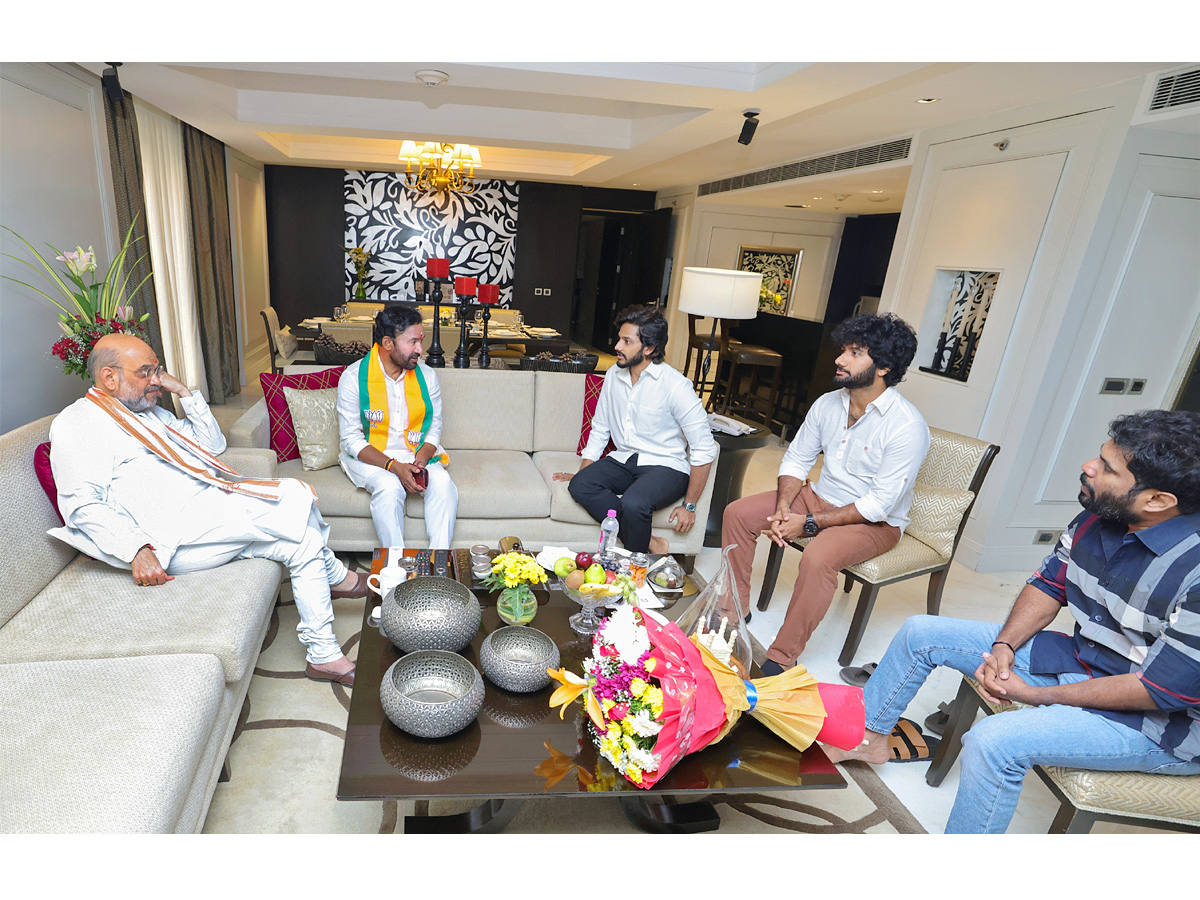 HanuMan Team Prasanth Varma, Teja Sajja Meet Home Minister Amit Shah Photos - Sakshi3