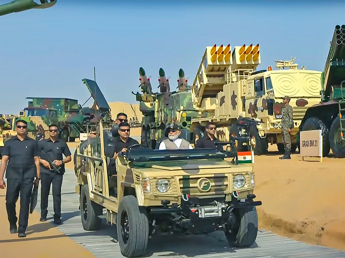 Indian Army on display during the Exercise Bharat Shakti in Pokhran - Sakshi13