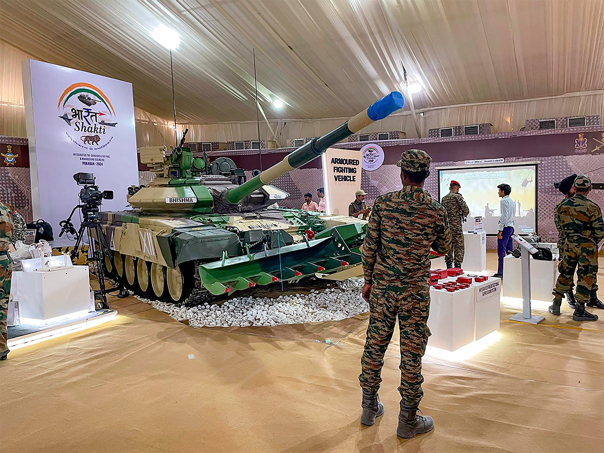 Indian Army on display during the Exercise Bharat Shakti in Pokhran - Sakshi15