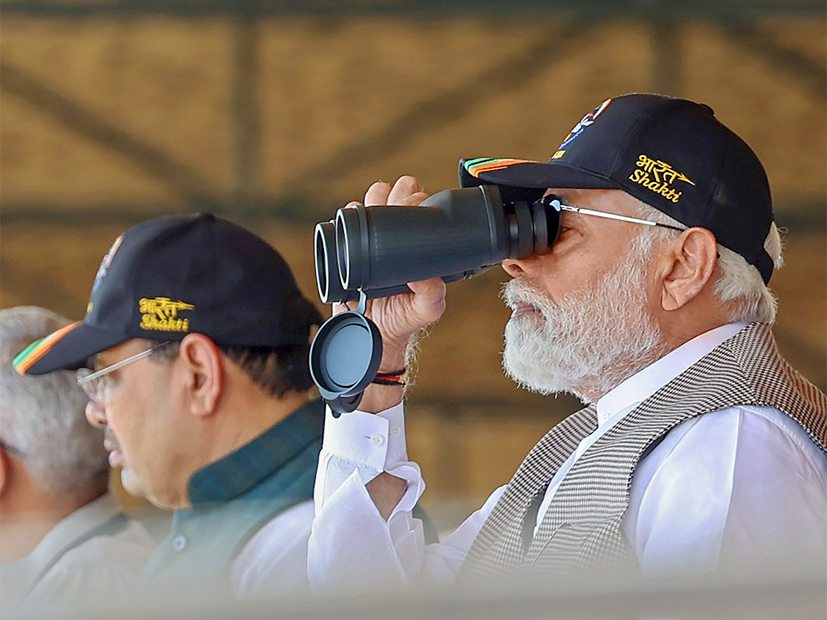 Indian Army on display during the Exercise Bharat Shakti in Pokhran - Sakshi37