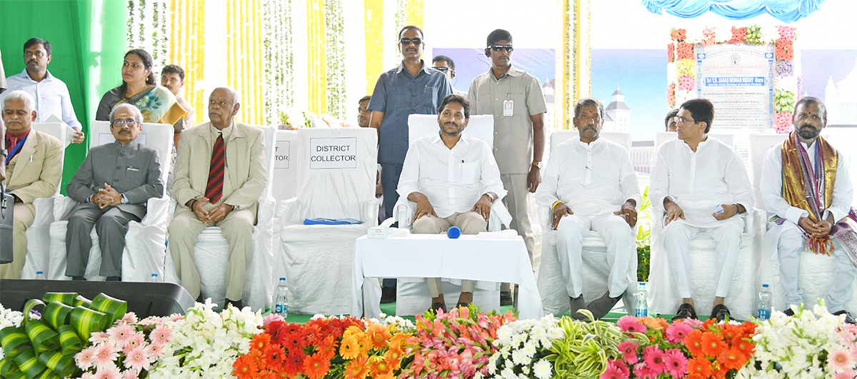 CM YS Jagan Photos Of Kurnool District Tour - Sakshi22