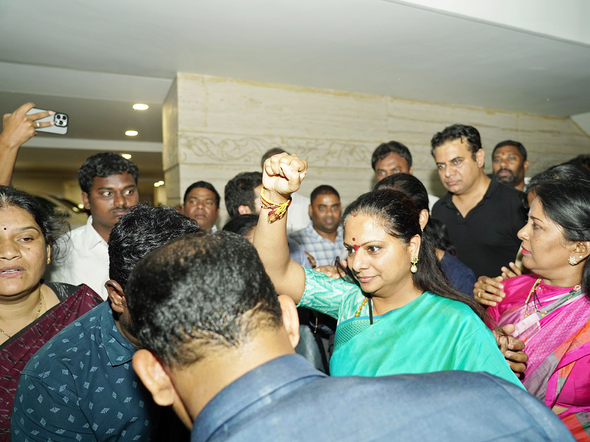 BRS Leader MLC Kavitha Arrested By ED In Delhi Liquor Policy Scam PHotos - Sakshi6