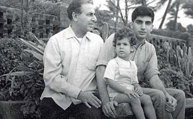 Ratan Tata Rare And Unseen Photos From Childhood To Young Age And Present, Photos Gallery Inside - Sakshi4