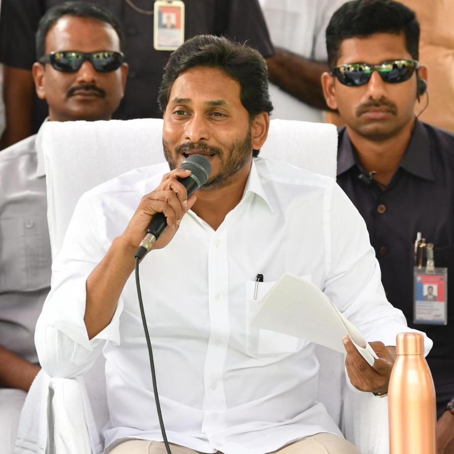 CM YS Jagan Mohan Reddy At Idupulapaya Photos - Sakshi14