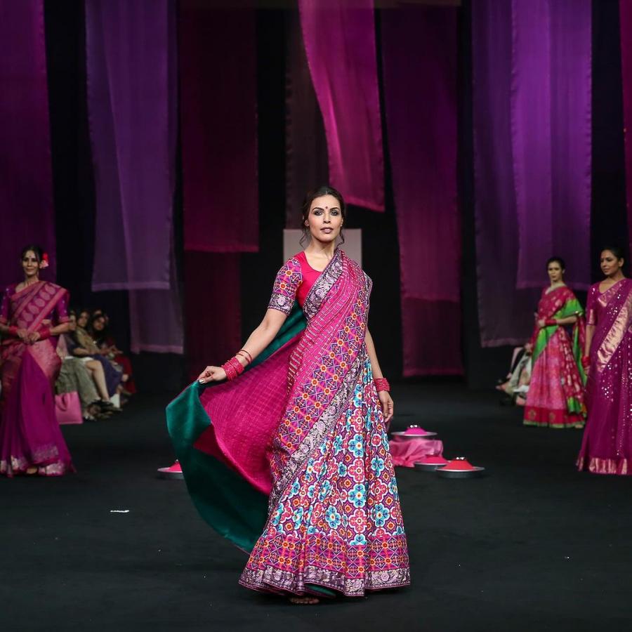 LakmeFashion Week 2024 traditonal looks photos goes viral - Sakshi7