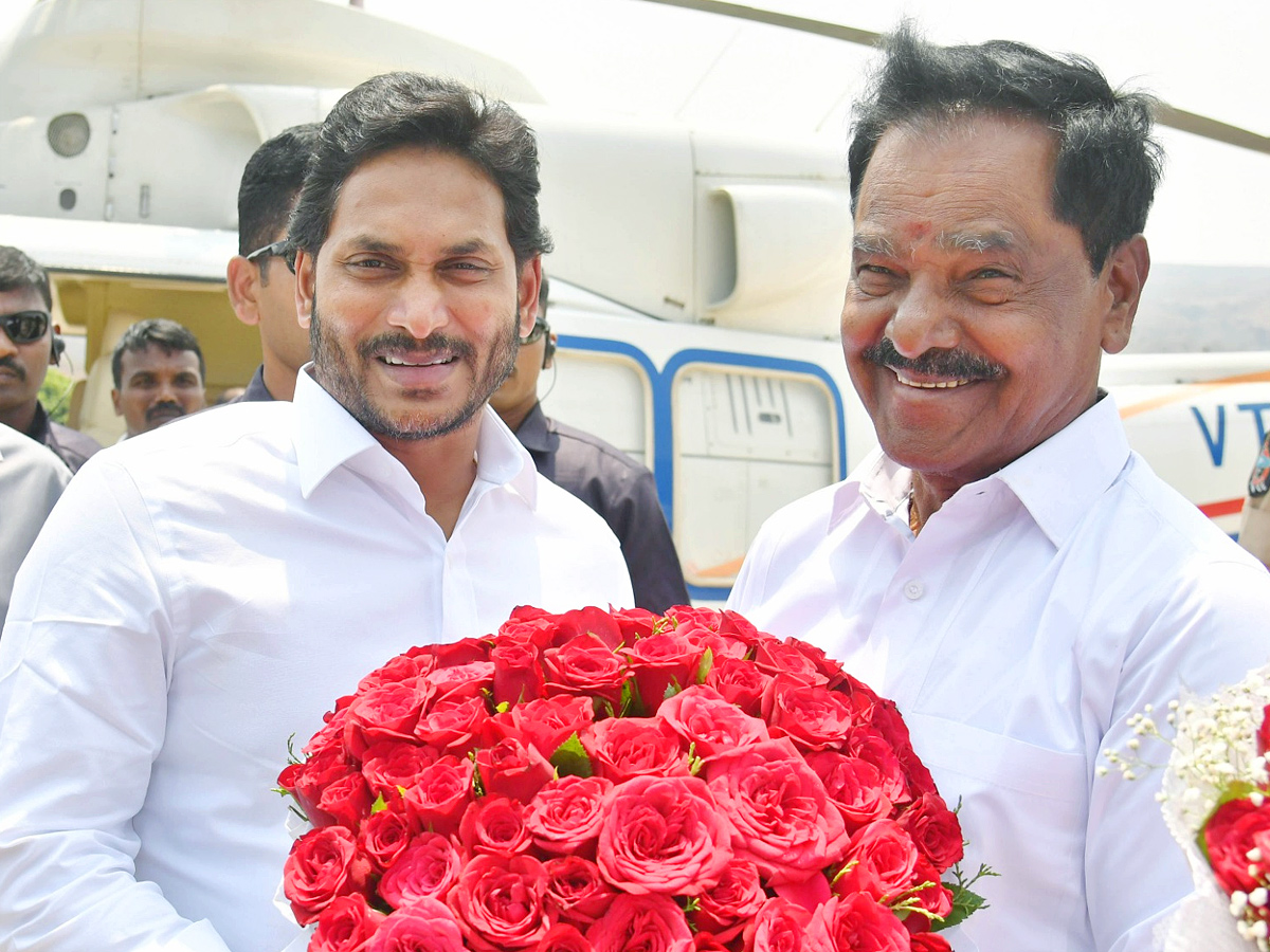 YSRCP announces candidates for Andhra Pradesh Assembly and Lok Sabha seats PHotos - Sakshi11