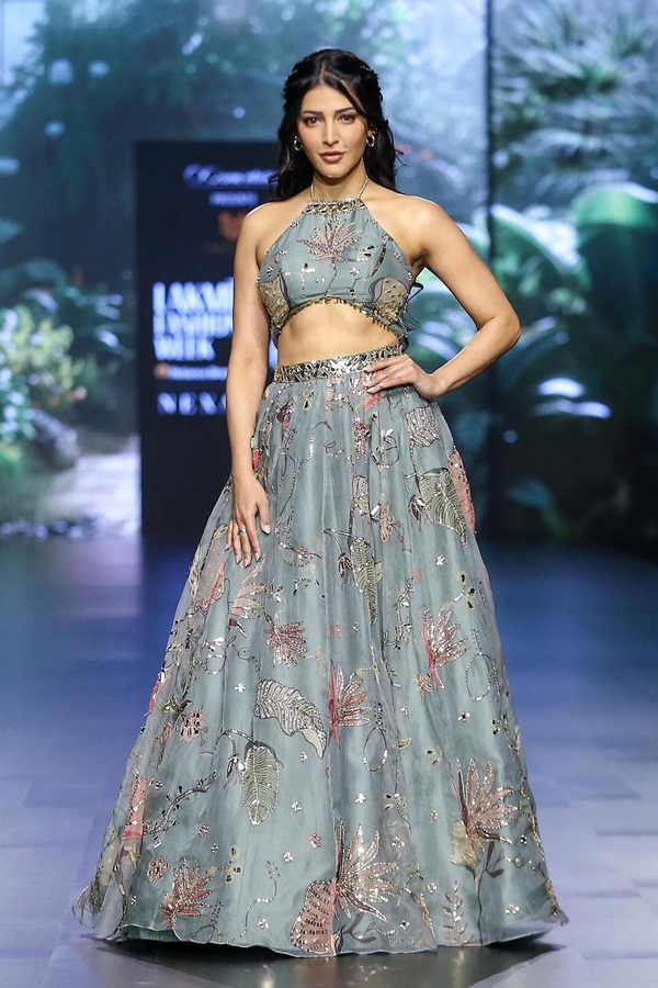 Lakme Fashion Week 2024 popular models photos goes viral - Sakshi7