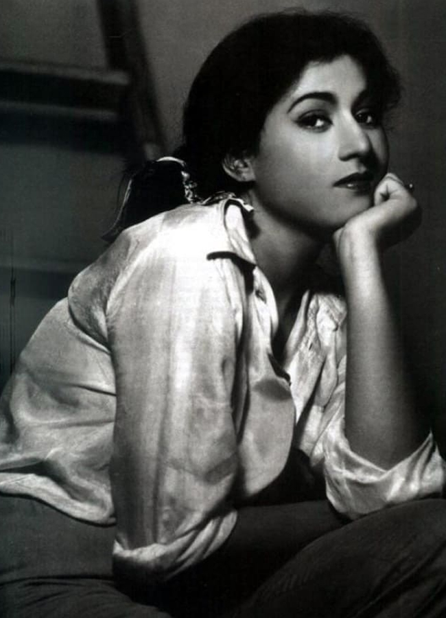 The Bollywood Beauty Queen Madhubala Rare Photos - Sakshi18